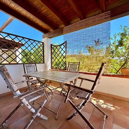 Casa In Collina Apartamento Bari Sardo